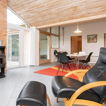 8 Person In Hj Rring Holiday home Lonstrup