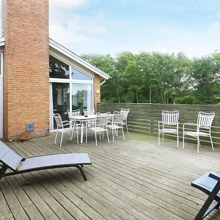 8 Person In Hj Rring Holiday home